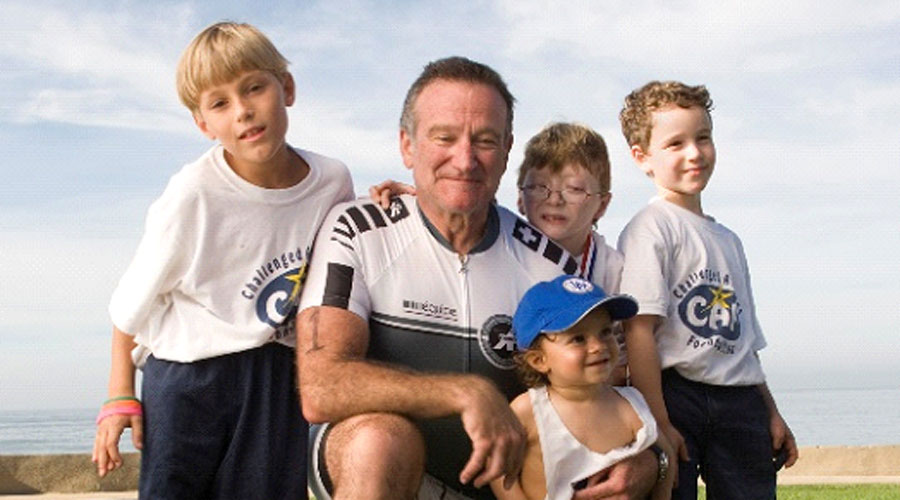Robin Williams’ Bicycle Collection Auctioned To Raise $600,000