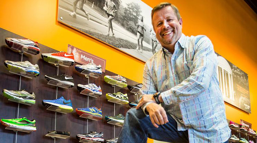 Jeff Phillips Out At Fleet Feet Sports 