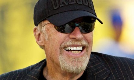 Phil Knight Discusses Nike Origins With Harvard Business Review