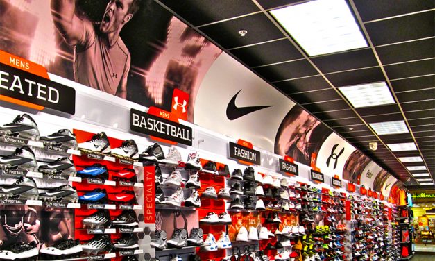Hibbett Sports Cuts Outlook After Double-Digit Q2 Comp Sales Decline