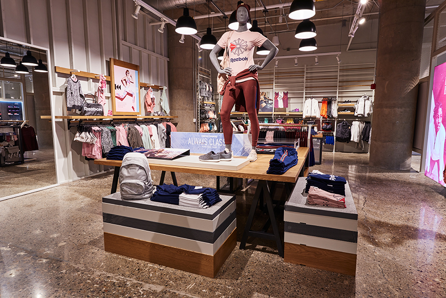 Reebok, N.Y. – Visual Merchandising and Store Design