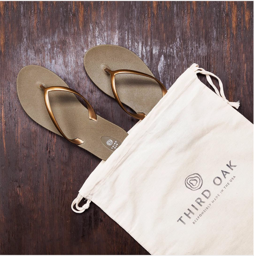 third oak flip flops