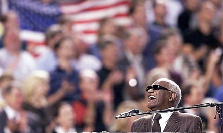 ★ Ray Charles ★ America the Beautiful ★ 2001 World Series ★