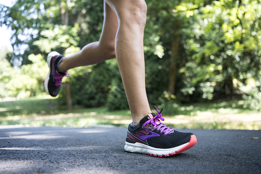 brooks shoes with guide rails