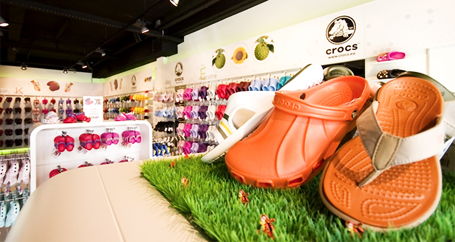 crocs europe bv Online shopping has 