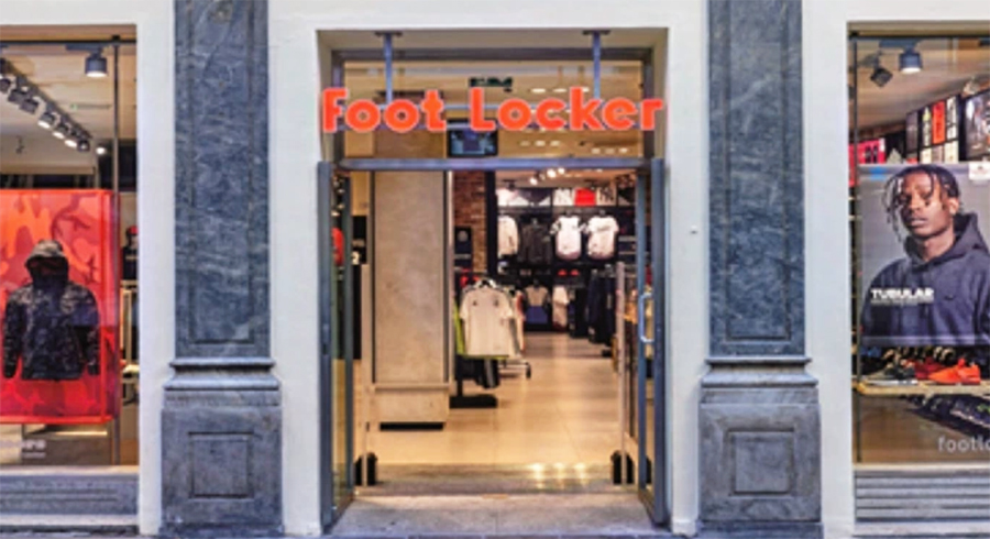 Foot Locker Customer Tries to Shop in Store. It's Still Closed