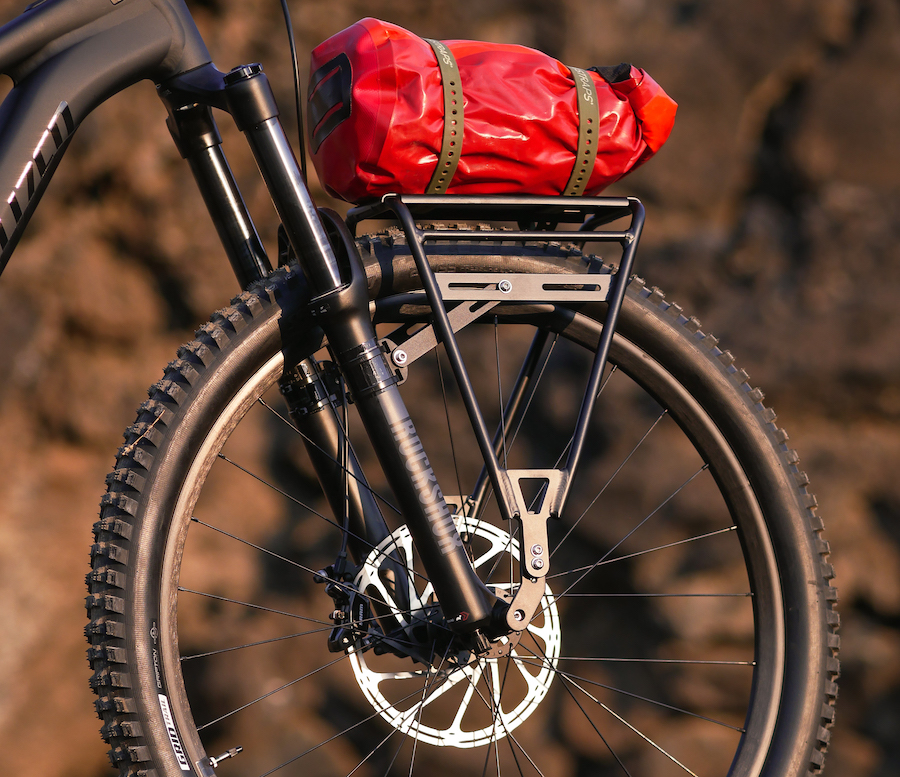 Old Man Mountain Divide Rack with red bag