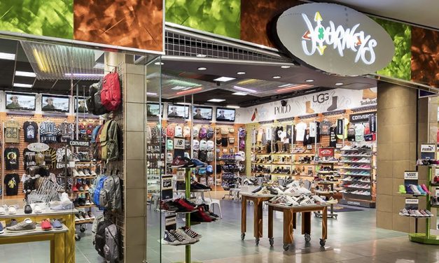 Genesco Tops EPS Expectations In First Quarter